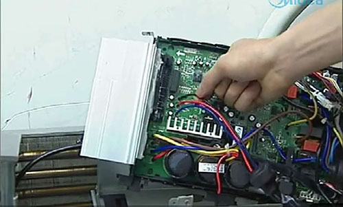 溪湖美的空调电话是多少